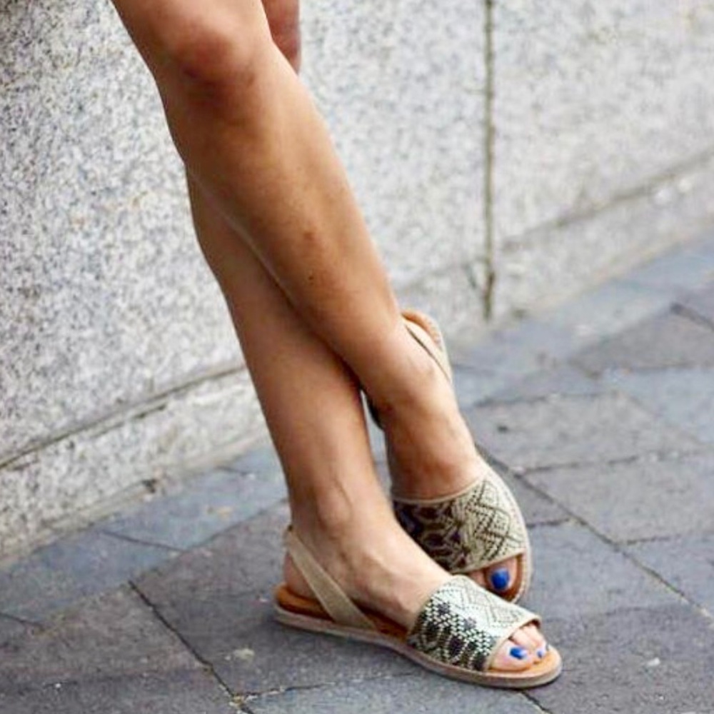 3/$20 BEARPAW Beaded Aztec Slingback Sandals